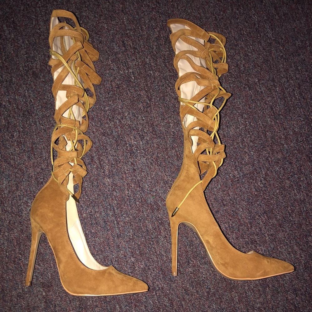 MISS LOLA Tie Up Heels - NEVER WORN!! - Picture 2 of 4